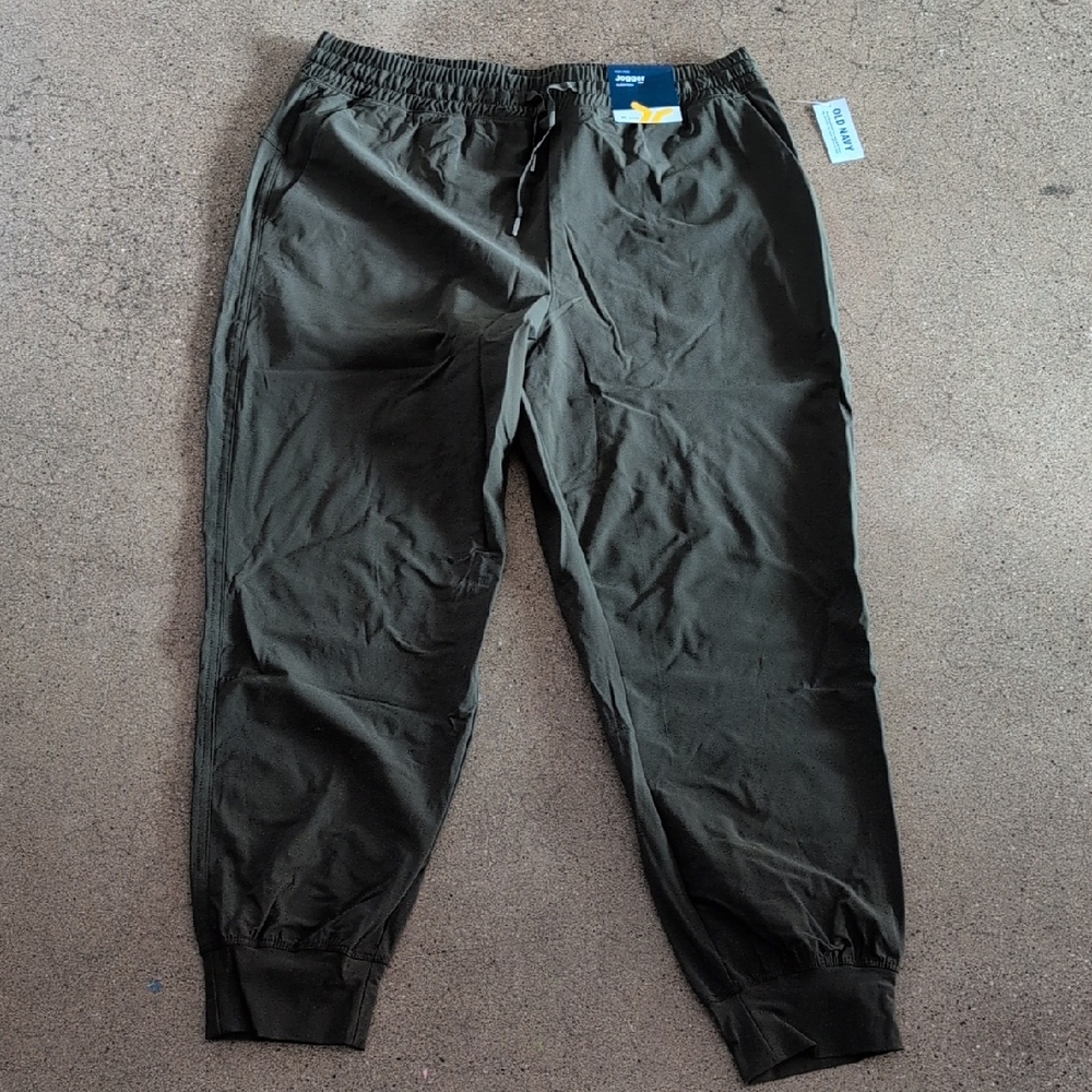 Men's Olive Jogger Pants